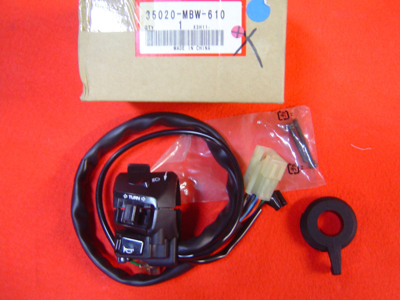 Commodo gauche Honda CBR600 99-00 - Réf. 35020MBW610