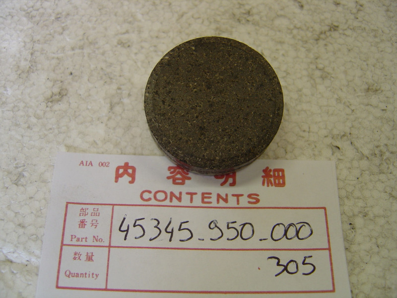 Plaquette de frein B de CB125S3 idem 45345950305 HONDA 45345-950-000