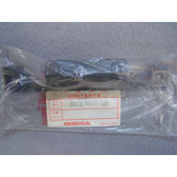 Support supérieur batterie Honda VF750S 82-84 - Réf 31512MB0000