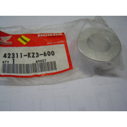 Bague axe roue arrière Honda CR125R CR250R 42311-KZ3-600