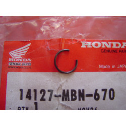 Clip 10mm Honda XR650 00-07 – Réf. 14127MBN670