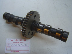Arbre à cames echappement du cylindre AR de VFR750F 86 HONDA 14140-ML7-690