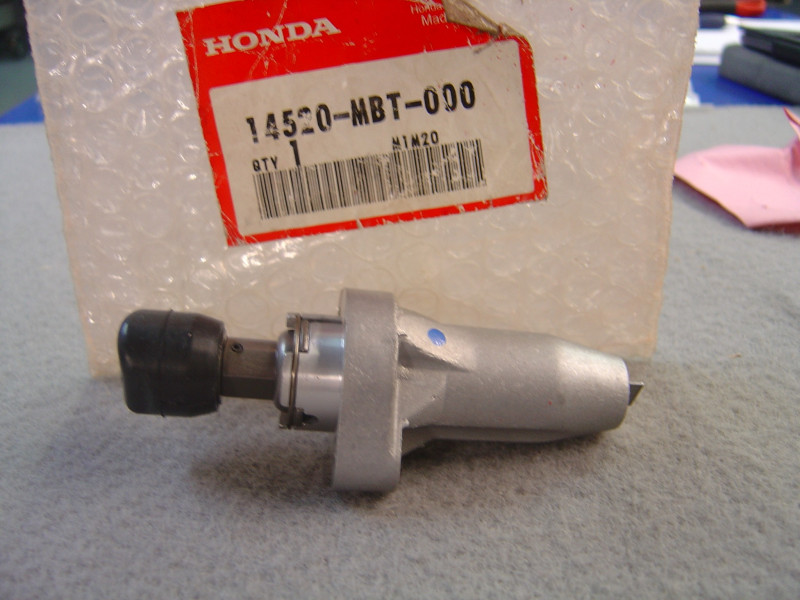 Tendeur Distribution Honda XL1000V 14520MBT000