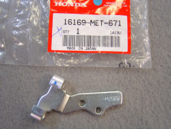 Support cables gaz carbur CBF500 HONDA 16169-MET-671