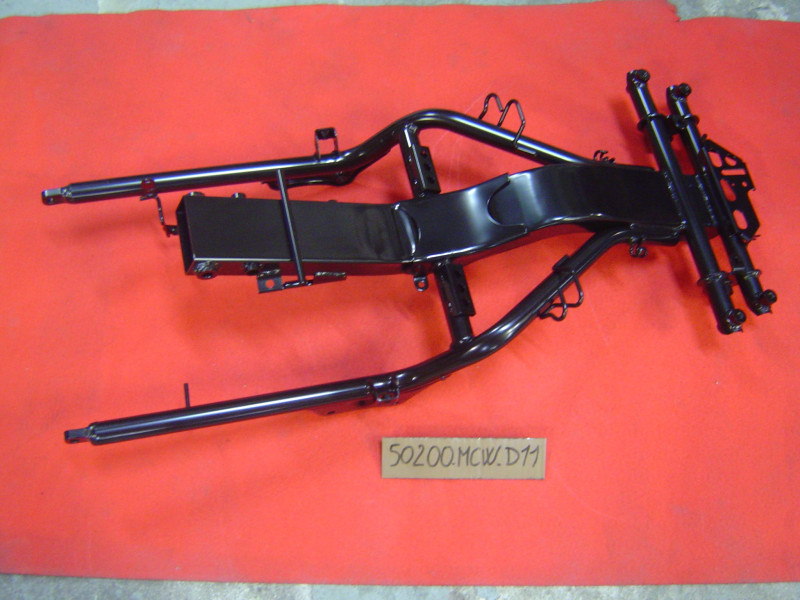 Cadre ARRIERE NEUF HONDA VFR800 04/08 50200-MCW-D11