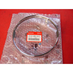 Cerclage de phare Honda – Réf. 33101MCC611