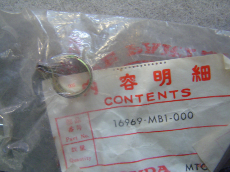 Clip de durit Honda 16969-MB1-000 – Fixation fiable