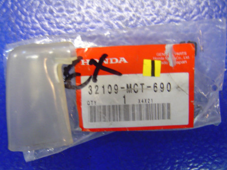 Cache Prise Accessoires Honda 32109MCT690 | Pièce Honda