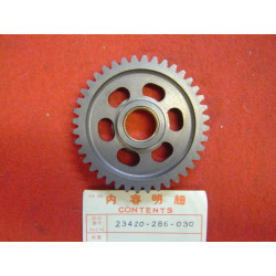 Pignon 40 dents sortie boîte Honda 23420-286-030