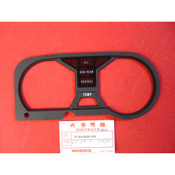 Platine supérieure tableau de bord Honda VT250TC 82 – 37103KE8008