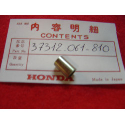 Entretoise garde-boue AR Honda CB125T – Réf. 37312061810