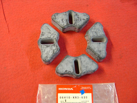 Kit Silentblocs Porte-Couronne Honda Rebel – Réf. 06410KR3620