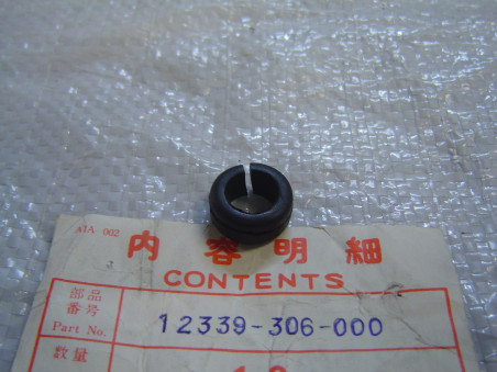 Caoutchouc câble compte-tours Honda CB175 CB200 - Réf. 12339306000