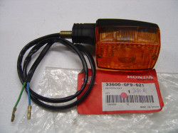 Clignotant AR droit de MTX50A/A2