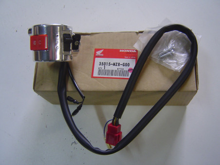 Commodo droit Honda VT600C 97 - Réf. 35015MZ8G00