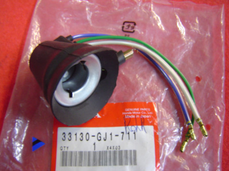 Porte-ampoule phare avant Honda XLR XR CG - Réf. 33130GJ1711