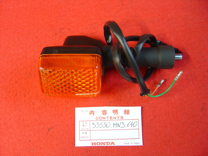Clignotant AR gauche Honda NX650 88/95 - Réf. 33550MN9640