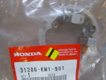 Plateau Porte-Balais Démarreur Honda – Réf. 31206-KW1-901