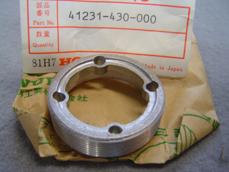 Écrou roue arrière Honda CR250R CR450R CX500 - Réf 41231430000