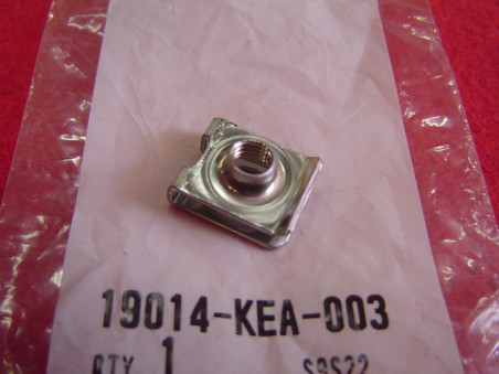 Écrou-Agrafe M6 Honda 19014-KEA-003 – Fixation Moto