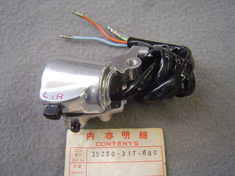 Commodo gauche Honda CB250K3 CB350K3 CL350K3 | Réf. 35250317680