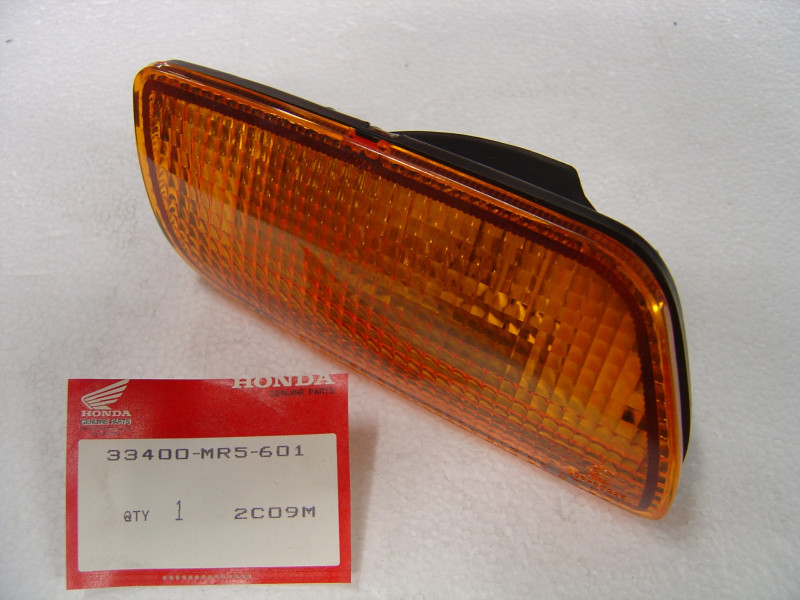 Cabochon Clignotant AV Droit Honda PC800 89 | Réf. 33400MR5601