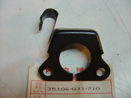 Patte Support Contacteur Clefs Honda MTX80 RFF RSF 35106GJ1710