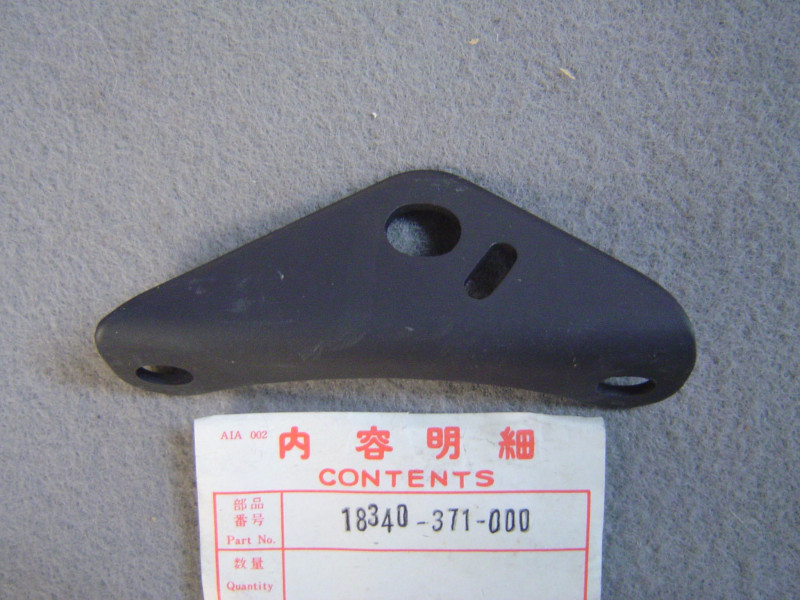 Support Silencieux Honda GL1000 Côté Droit Noir | 18340371000