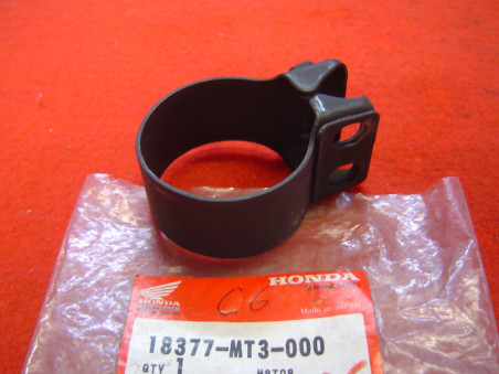 Collier d'échappement Honda 18377MT3000 ST1100 GL1800
