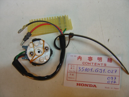 Embase Contacteur à Clefs Honda MTX80RSE 35101GJ1027
