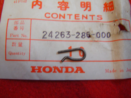 Goupille Fourchette Sélection Honda CB125 CB550 CB650 - Réf 24263286000