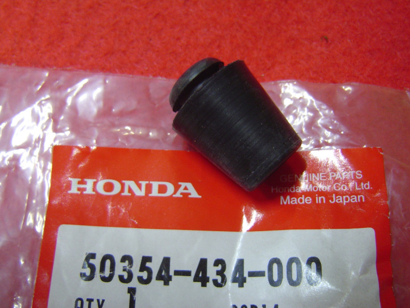 Caoutchouc Butée (B) Honda Selle Sabot - Réf. 50354434000
