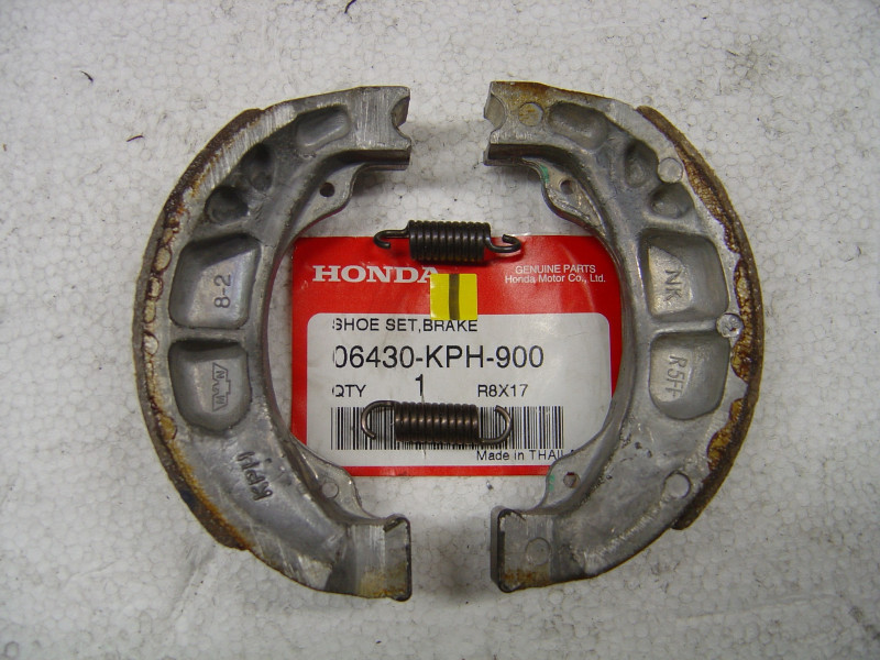 Mâchoires Frein AR Honda Innova 125 - Réf. 06430-KPH-900