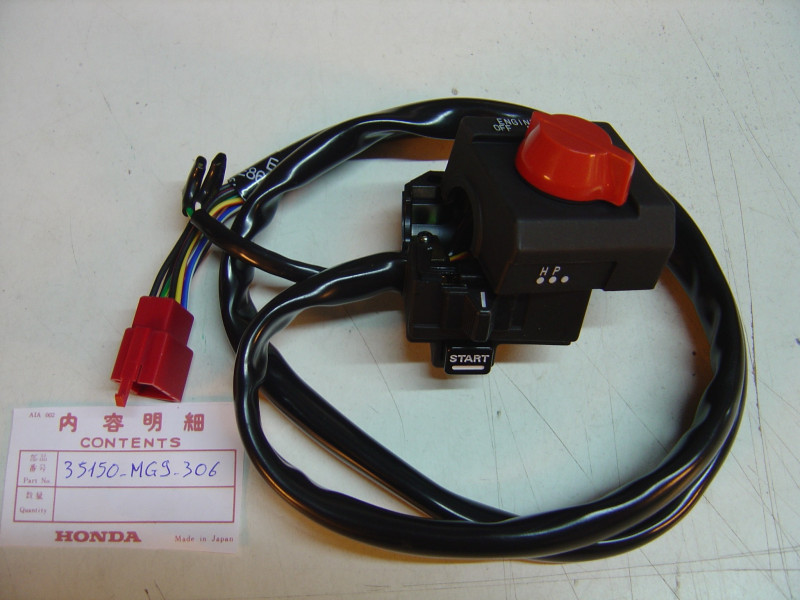 Commodo droit Honda GL1200 LF - Réf. 35150MG9306
