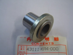 Entretoise flasque frein AR Honda CR450R Elsinore - 43111KA4000