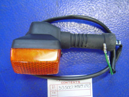 Clignotant arrière droit Honda NX650 88-95 | Réf. 33500MN9640