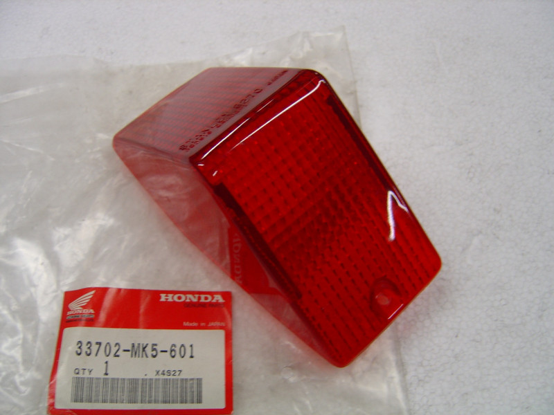 Cabochon feu arrière Honda XL600LM/RM neuf 33702-MK5-601