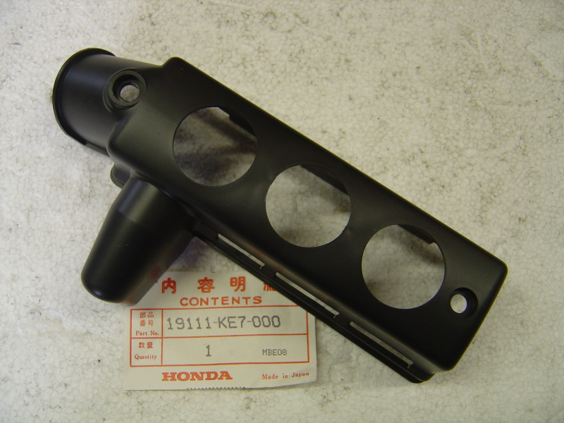 Cache Radiateur Honda VF400F - Réf. 19111KE7000