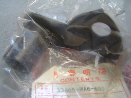 Support AR droit clignotant CBX400 Honda 33605MA6600
