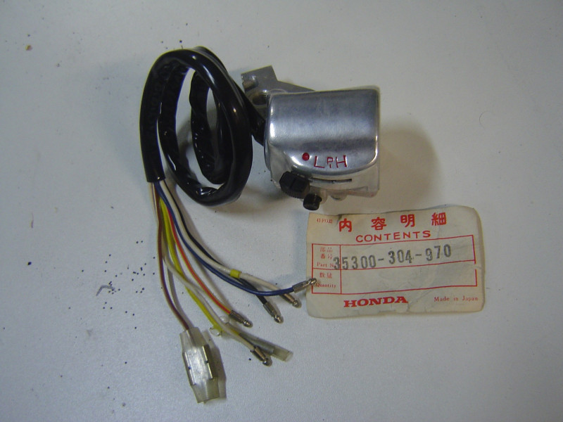 Commodo droit Honda CB-CL350 K3 Export – Réf. 35300-304-970