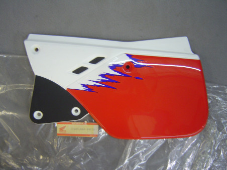 Cache latéral gauche Honda CRM125 1992 – Réf. 17225KAK880ZD