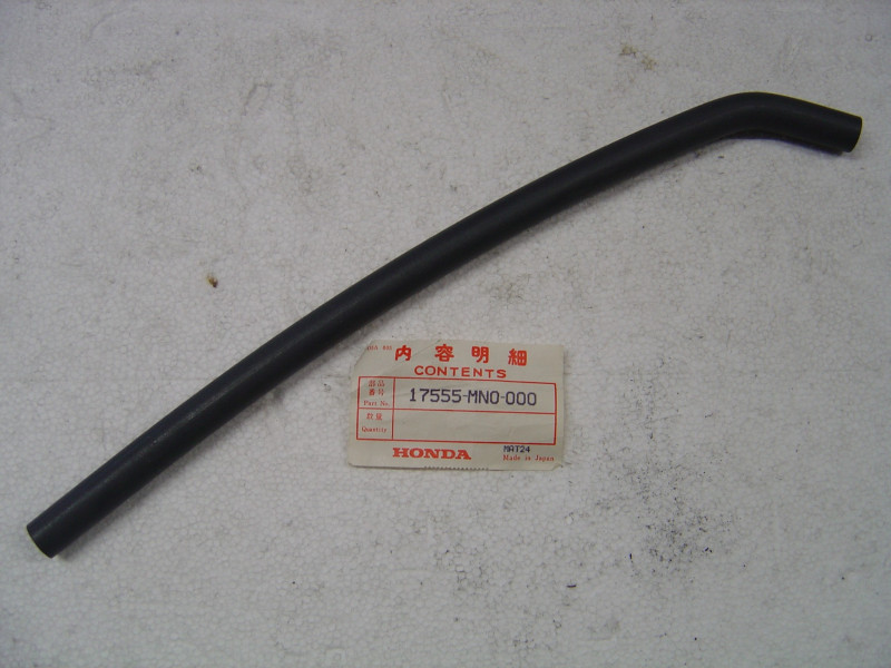 Durit Reniflard Caoutchouc Honda VF750CH 87 - Réf 17555MN0000
