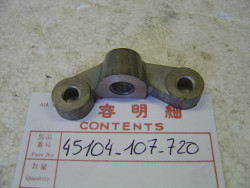 Bride d'axe de support d'étrier de CB125S3 CB125T T2