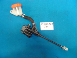 Maitre cylindre de frein AR de GL1200 DE DF valeur Honda 185.50€