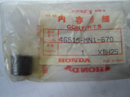 Caoutchouc ressort pédale frein arrière Honda 46515MN1670