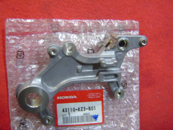 Support etrier de frein AR NISSIN de CR250 97-99 CR125 98-99 XR650 00-07 rem