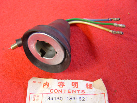 Porte-ampoule phare AV Honda MB80SA MT80SA – Réf. 33130-183-621