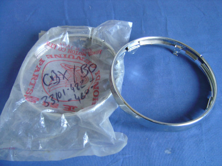 Cerclage phare extérieur Honda 750KZ 1100Bo CBX1000 | Réf. 33101-422-460