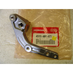Support étrier frein gauche Honda VT600C - Réf. 45110MR1671