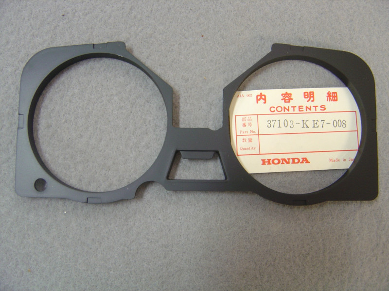 Platine tableau de bord Honda VF400F - Réf. 37103KE7008